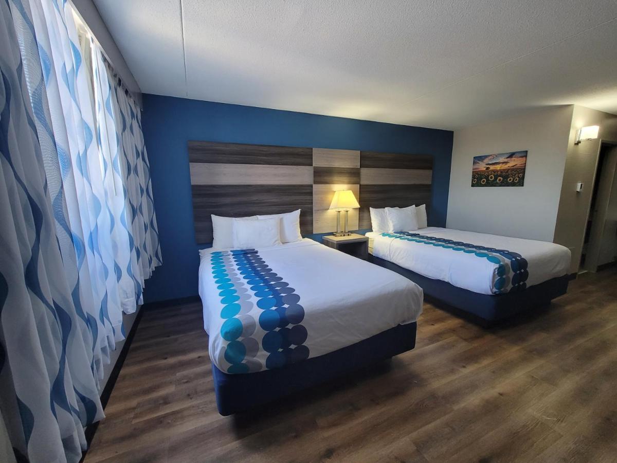 Wingate By Wyndham Wichita Airport Hotel Kültér fotó