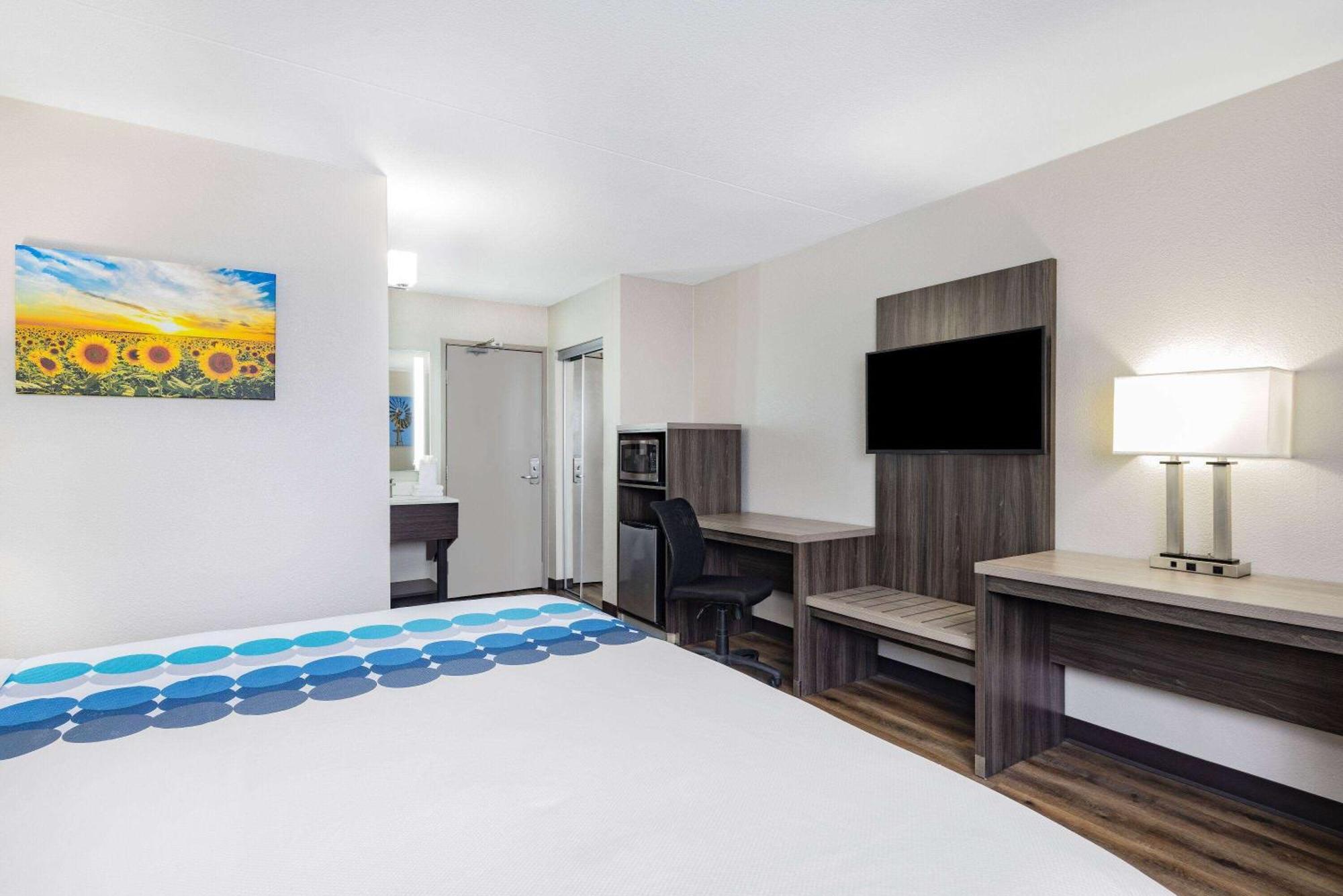 Wingate By Wyndham Wichita Airport Hotel Kültér fotó