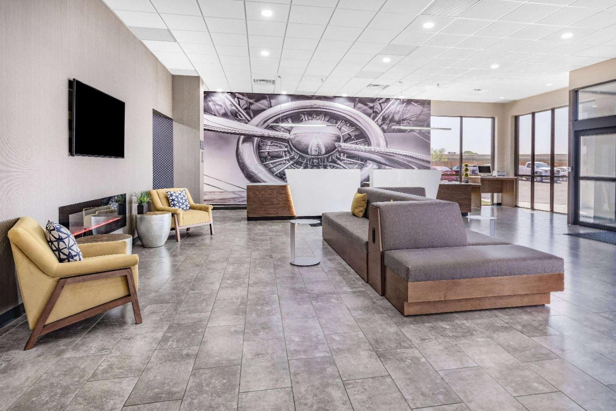 Wingate By Wyndham Wichita Airport Hotel Kültér fotó